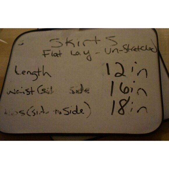 Women's Express Very Short Soft Stretch Mini Skirt Pockets Custom Bleach Dye Siz - Picture 4 of 6